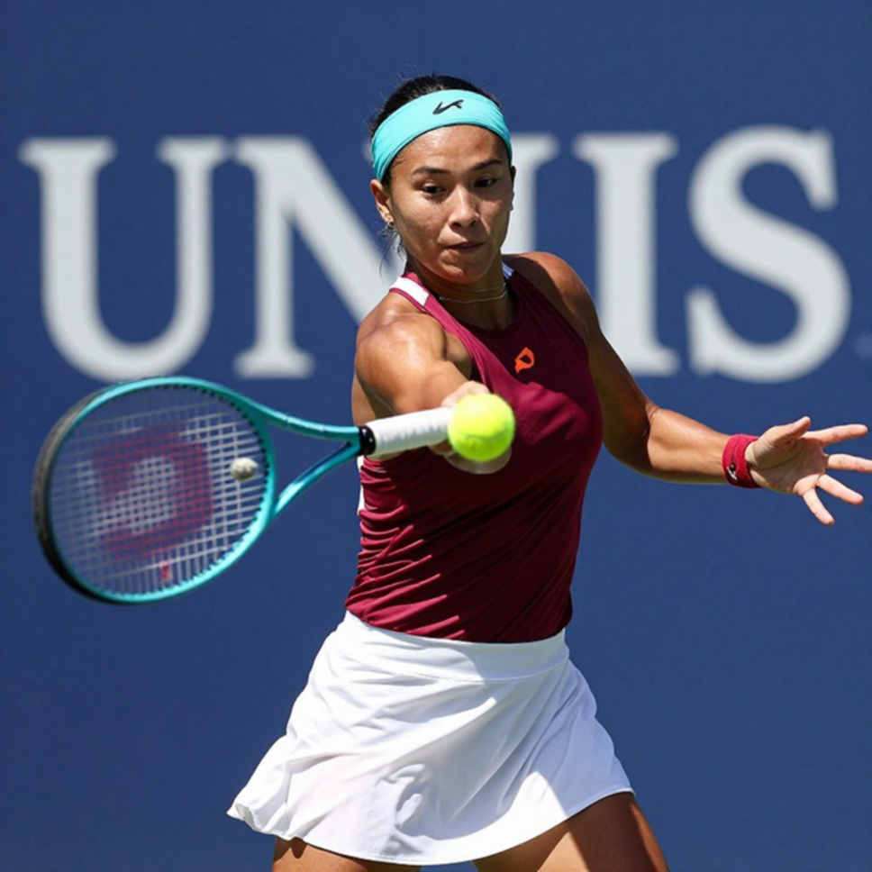 US Open – Grand Slam ồn ào và 'bốc mùi' nhất: Khi tiếng máy bay và mùi burger định hình chiến thuật