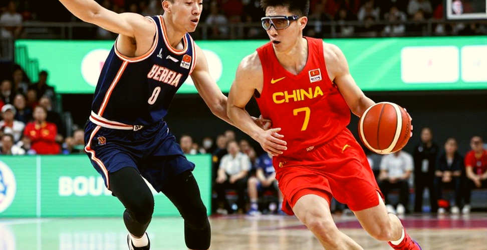 HAGL sụp đổ trong hiệp 1, Nam Định thắng 4-0