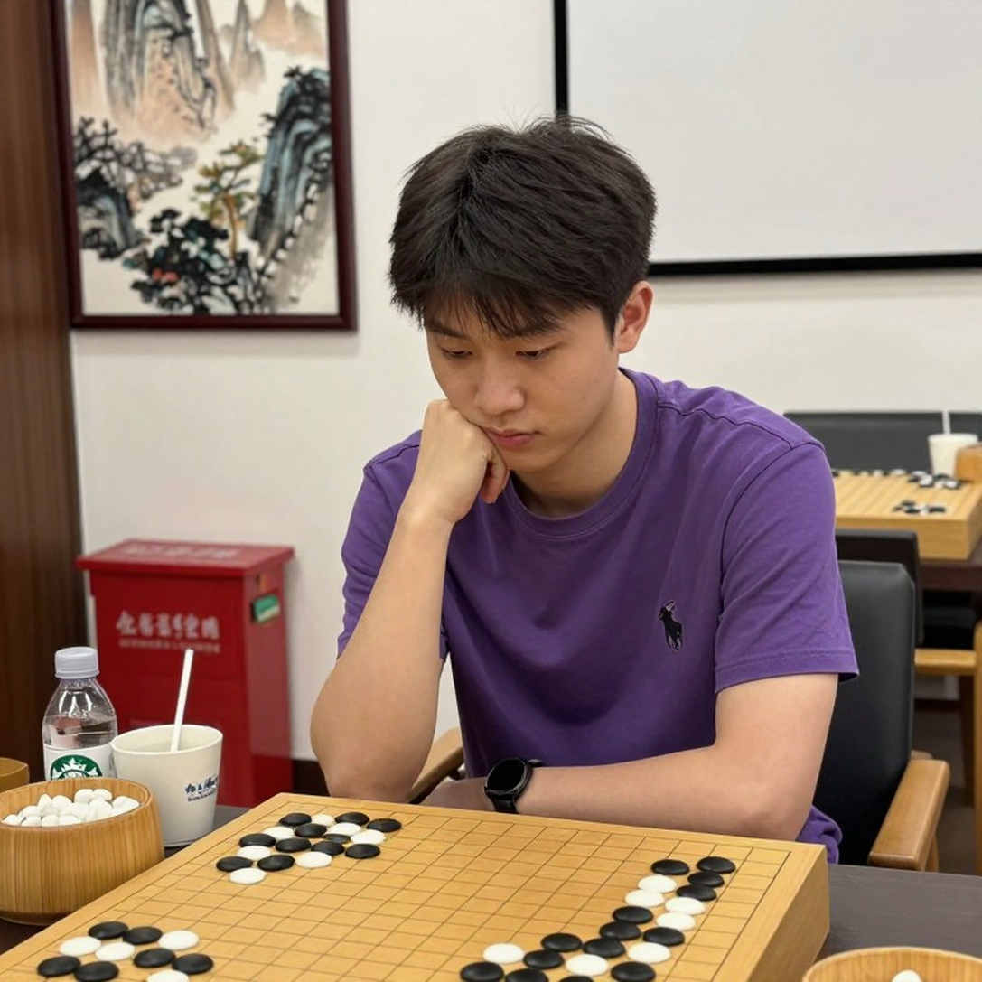 Carlsen trở lại, ngôi sao Ấn Độ tỏa sáng: Giải Cờ Vua Toàn Cầu 2026 hứa hẹn kịch tính Carlsen trở lại, ngôi sao Ấn Độ tỏa sáng: Giải Cờ Vua Toàn Cầu 2026 hứa hẹn kịch tính