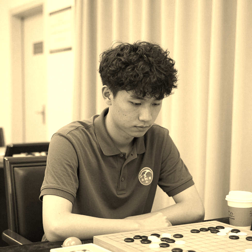 Carlsen trở lại bảo vệ ngôi vương tại Tech Mahindra Global Chess League 2026