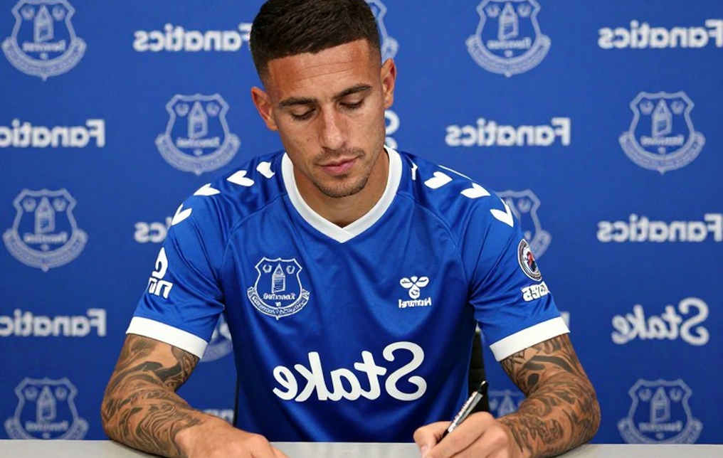 Sao mai 22 tuổi gây sốt tại Hà Lan: 'Modric mới' của bóng đá Nhật Bản đang thay đổi cách PSV vận hành Sao mai 22 tuổi gây sốt tại Hà Lan: 'Modric mới' của bóng đá Nhật Bản đang thay đổi cách PSV vận hành