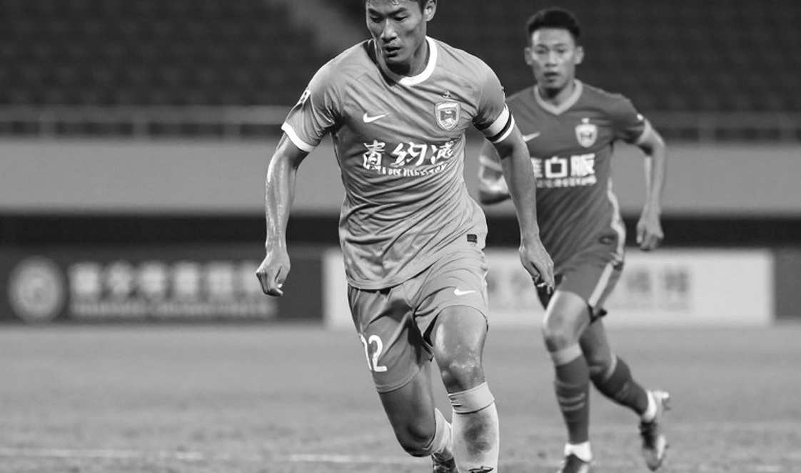 Hà Nội FC – SLNA: Khoảng lặng trước tiếng gào ở Hàng Đẫy