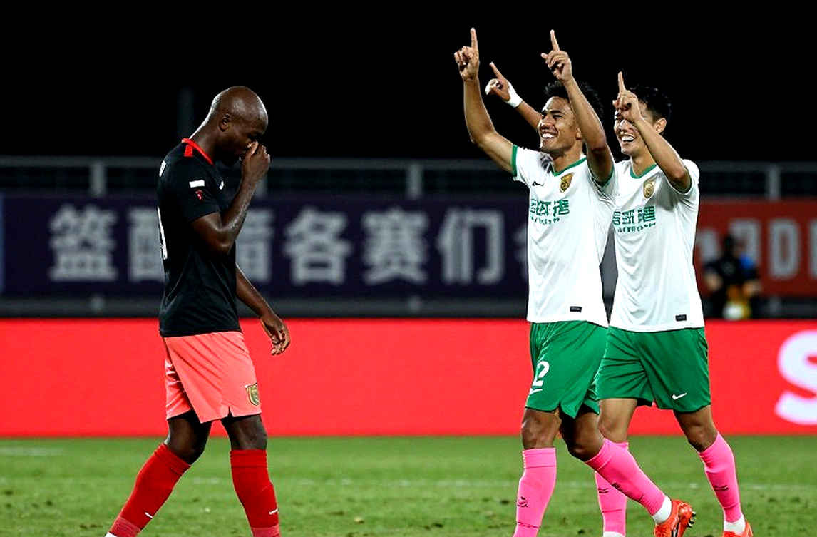 Hà Nội FC – SLNA: Khoảng lặng trước tiếng gào ở Hàng Đẫy