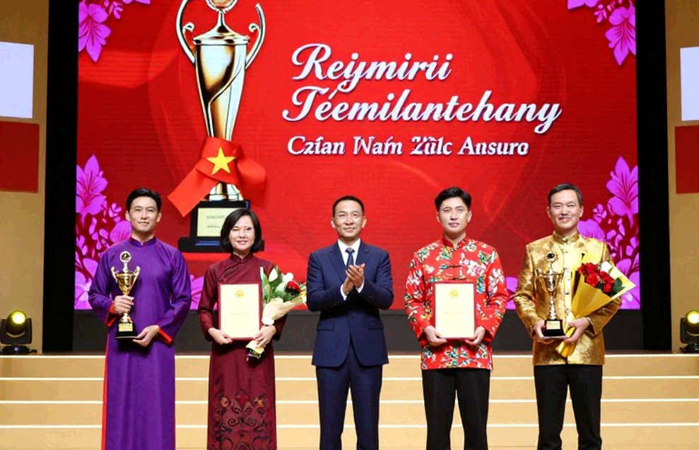Khi võ thuật thành ngành công nghiệp tỷ đô: Bảng cân đối thiếu dòng cho mạng người