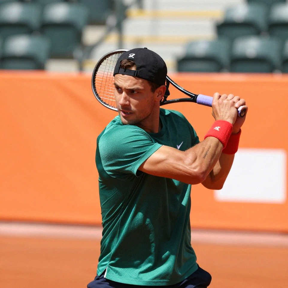 Thượng Hải: Davidovich Fokina vô địch Masters 1000 đầu tiên, và cơ thể Jodar là biến số quyết định
